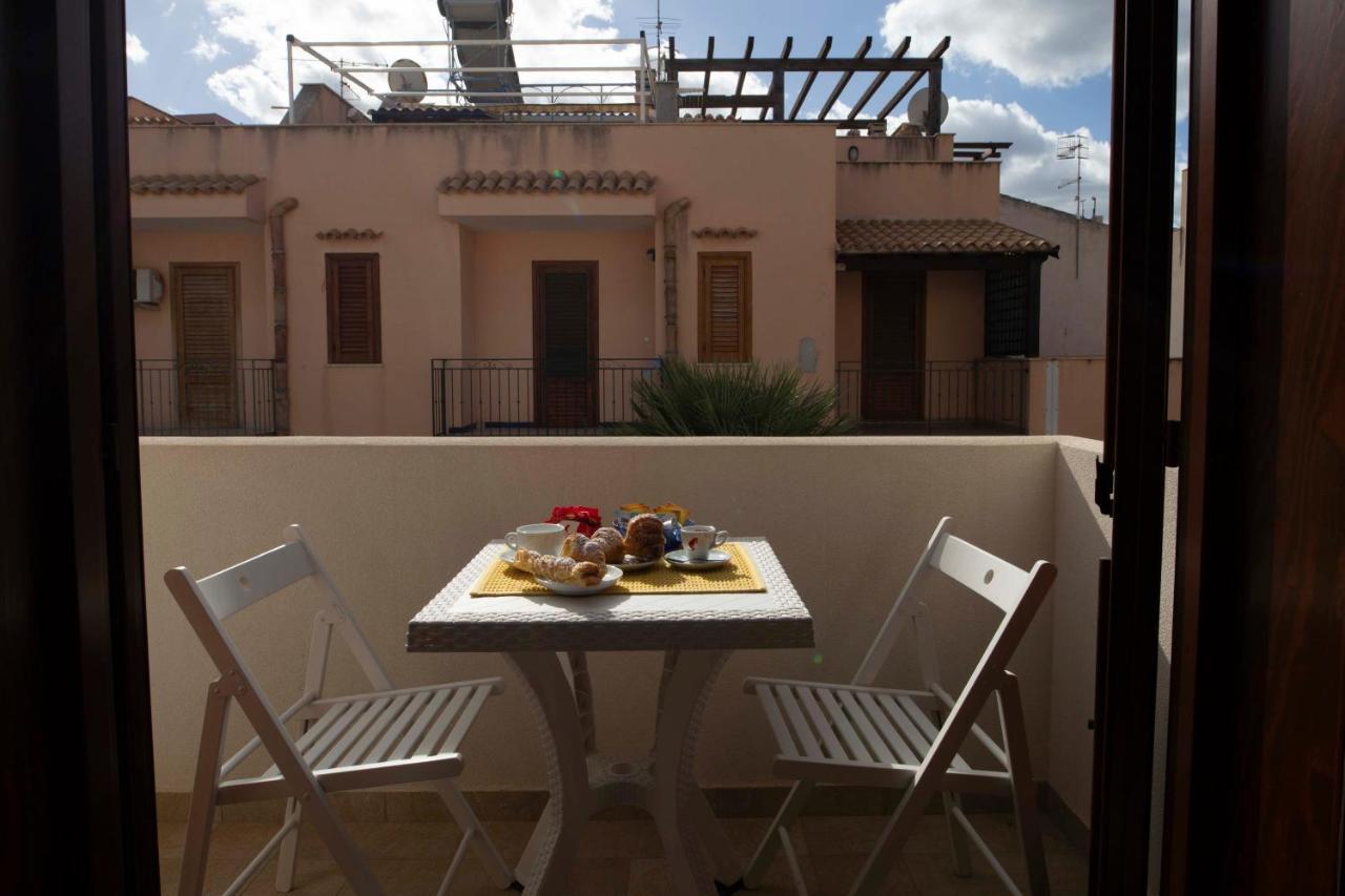Elisir Suite Rooms By Marino Tourist San Vito Lo Capo Exterior foto